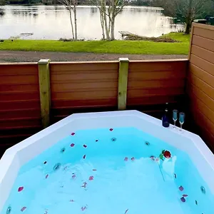 Beech 4 Hot Tub York